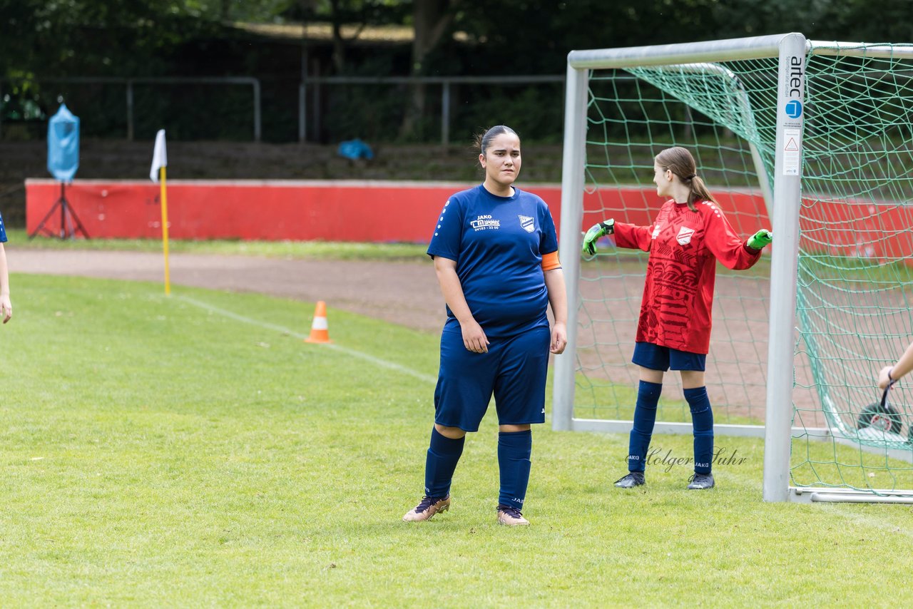 Bild 330 - Loewinnen Cup